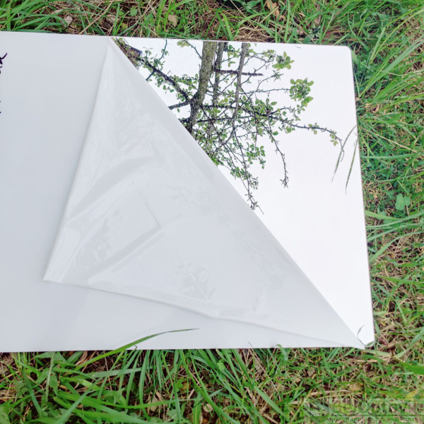 Зеркальный гибкий ПВХ пластик (небьющееся зеркало) СЕРЕБРО, острые углы  2440 х 1220 х 1,0 мм. / Зеркальные пластиковые панели / Наклейки интерьерные. Исходный лист